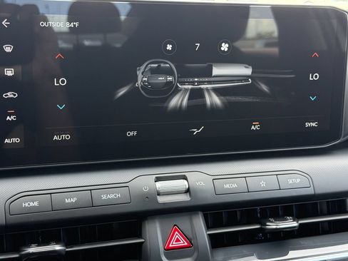 New 2026 Kia K4 EX FWD image 26