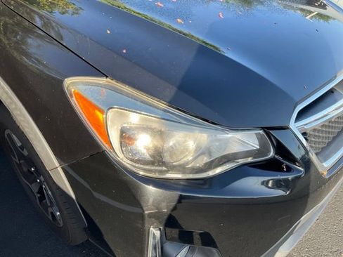 Used 2016 Subaru Crosstrek 2.0i Premium w/ Moonroof Package AWD/4WD image 2