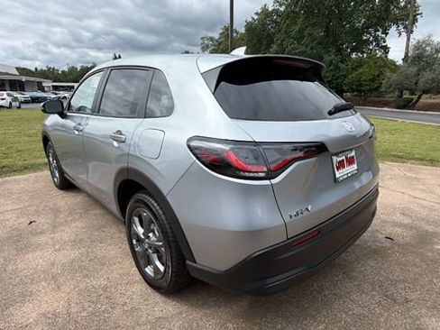 New 2027 Honda HR-V LX image 6