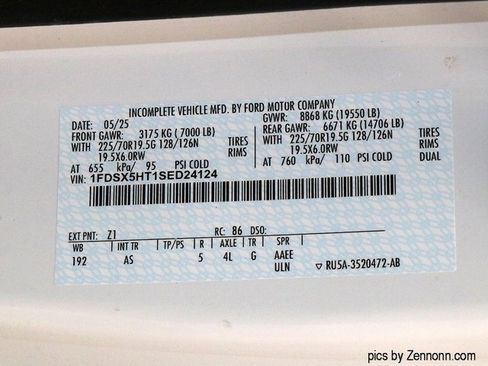 New 2025 Ford F550 4x4 Supercab Super Duty image 25