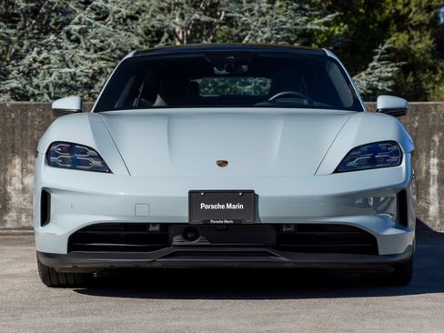 Certified 2025 Porsche Taycan RWD image 8