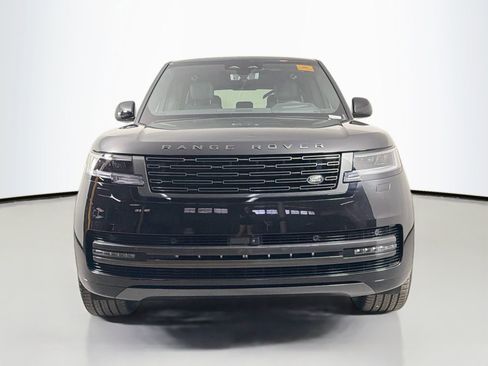 New 2026 Land Rover Range Rover SE image 2