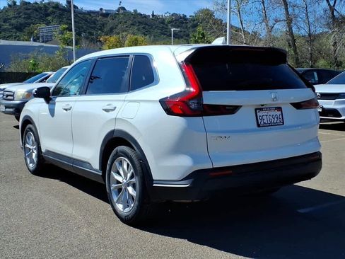 Used 2023 Honda CR-V EX image 7