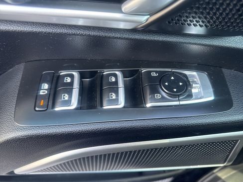 Used 2020 Kia Telluride LX image 31