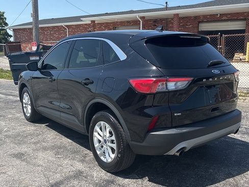 Used 2020 Ford Escape SE AWD/4WD image 3