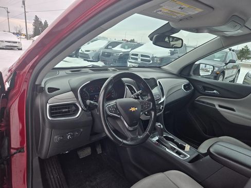 Used 2020 Chevrolet Equinox Premier AWD/4WD image 11