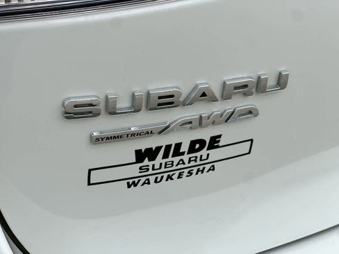 Certified 2023 Subaru Forester Limited image 17