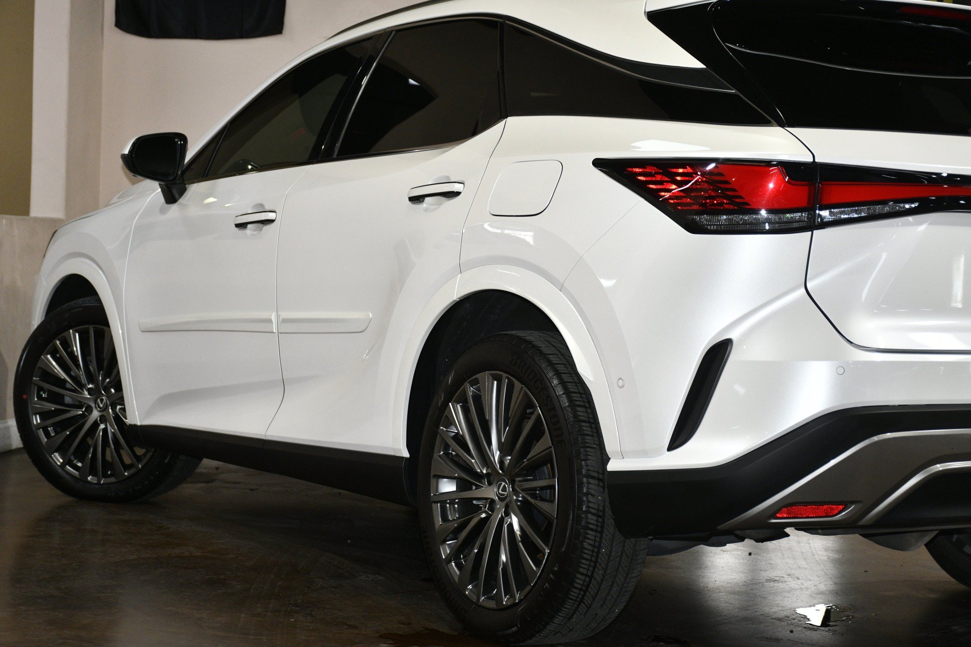 Used 2023 Lexus RX 350 AWD w/ Accessory Package image 55