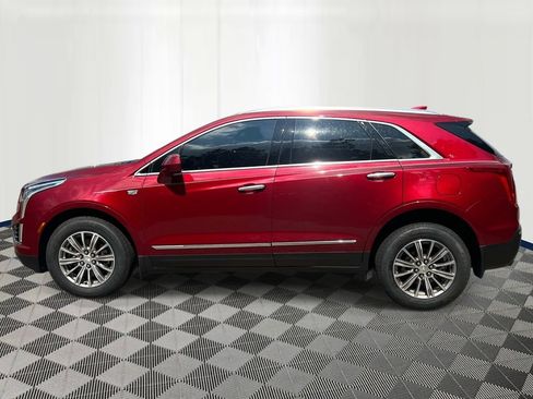 Used 2019 Cadillac XT5 Luxury FWD image 2