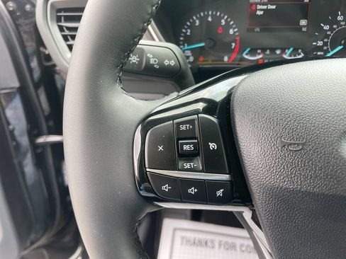 Used 2022 Ford Escape SE w/ Convenience Package AWD/4WD image 17