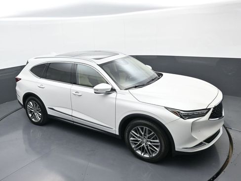 Used 2022 Acura MDX SH-AWD w/ Advance Package image 30
