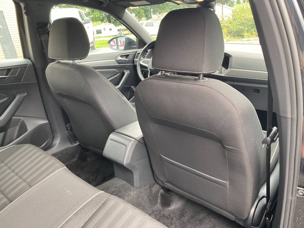 Used 2024 Volkswagen Jetta Sport FWD image 26