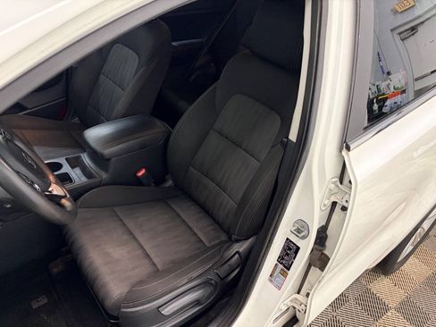 Used 2019 Kia Sportage LX AWD/4WD image 19