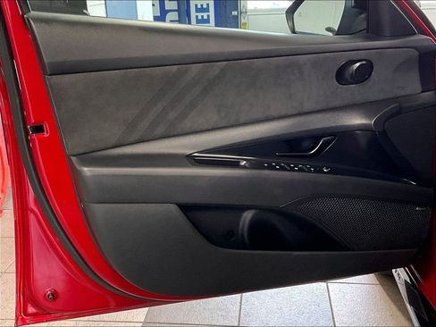 Used 2025 Hyundai Elantra N FWD image 9