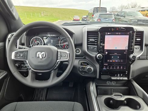 New 2026 RAM 1500 4x4 Crew Cab image 16