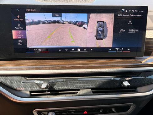 Used 2026 BMW X7 xDrive40i AWD/4WD image 52