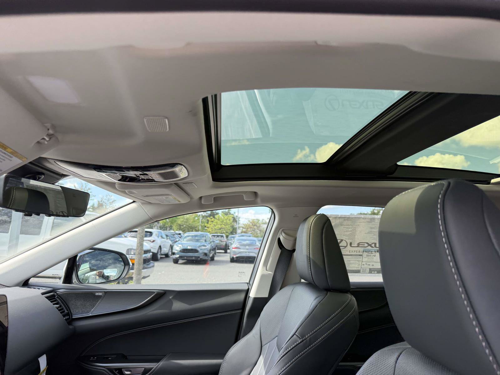 New 2026 Lexus NX 350 AWD w/ Cold Area Package image 16