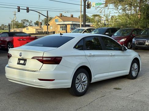 Used 2019 Volkswagen Jetta SE FWD image 7