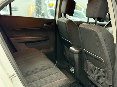 Used 2014 Chevrolet Equinox LS image 17