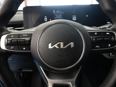 Used 2025 Kia K5 GT-Line w/ GT-Line Premium Package FWD image 8