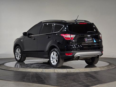 Used 2018 Ford Escape SEL image 8