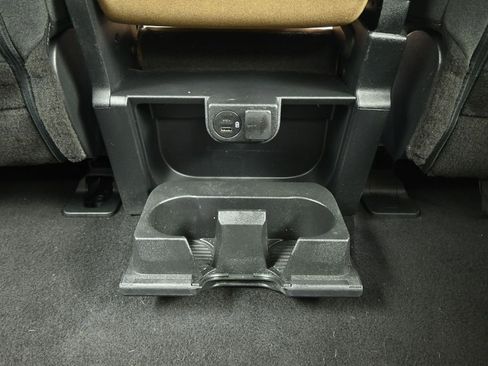 Used 2023 Ford F150 XLT image 12