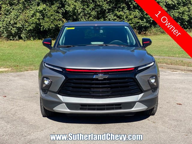 Used 2025 Chevrolet Blazer LT w/ Redline Edition FWD image 2