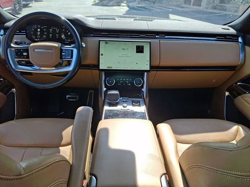 Certified 2023 Land Rover Range Rover SE AWD/4WD image 10