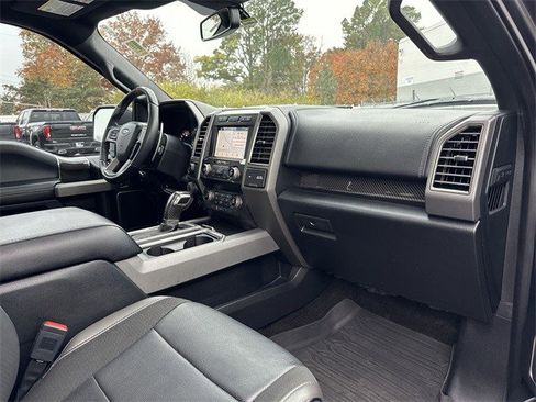 Used 2019 Ford F150 Raptor w/ Equipment Group 802A Luxury image 33