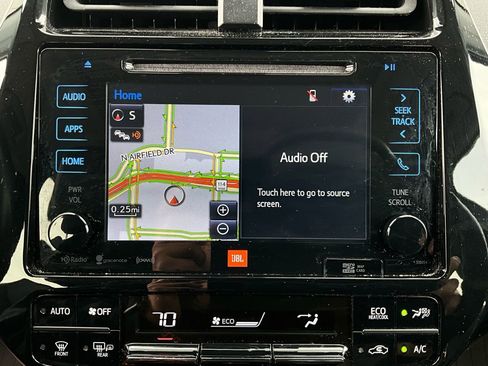 Used 2017 Toyota Prius Four w/ Premium Convenience Package image 28