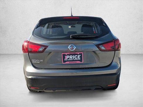 Used 2018 Nissan Rogue Sport S FWD image 7