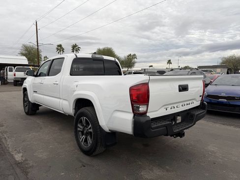 Used 2017 Toyota Tacoma TRD Sport w/ Tow Package image 6