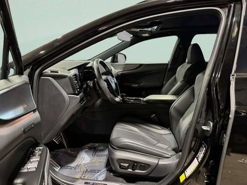 Used 2025 Lexus NX 350 F Sport image 25