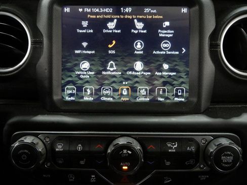 Used 2018 Jeep Wrangler Unlimited Sahara image 21