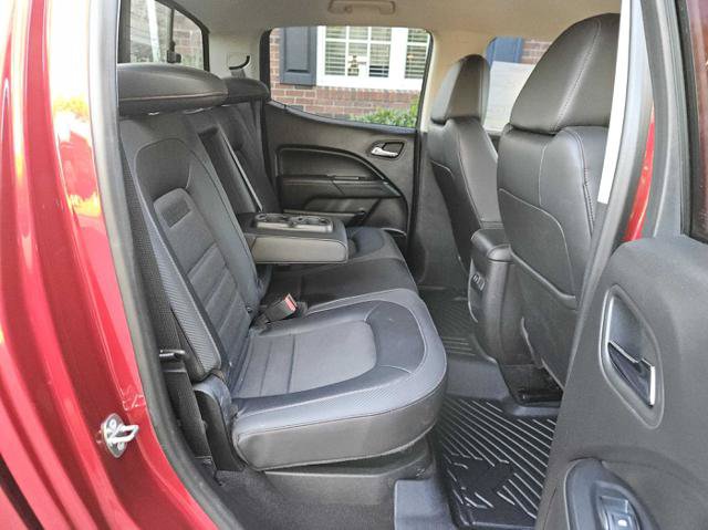 Used 2018 GMC Canyon All Terrain w/ All Terrain X Package AWD/4WD image 32