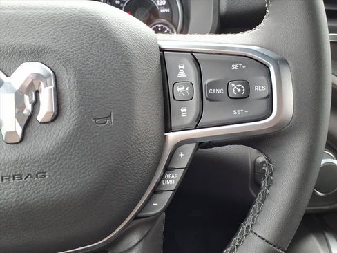 New 2026 RAM 1500 Big Horn AWD/4WD image 23