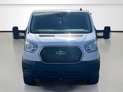 Used 2025 Ford Transit 150 Low Roof RWD image 2