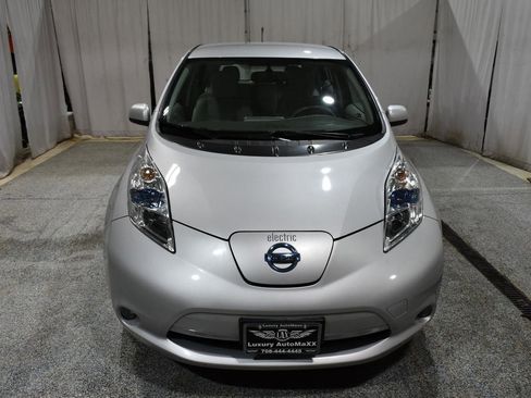 Used 2013 Nissan Leaf S w/ Charger Pkg image 2