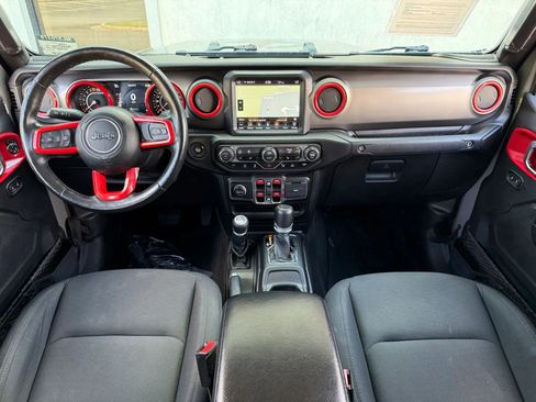 Used 2021 Jeep Gladiator Sport AWD/4WD image 14