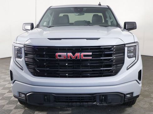 Used 2024 GMC Sierra 1500 Elevation image 11
