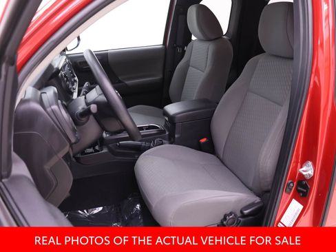 Certified 2022 Toyota Tacoma SR image 4