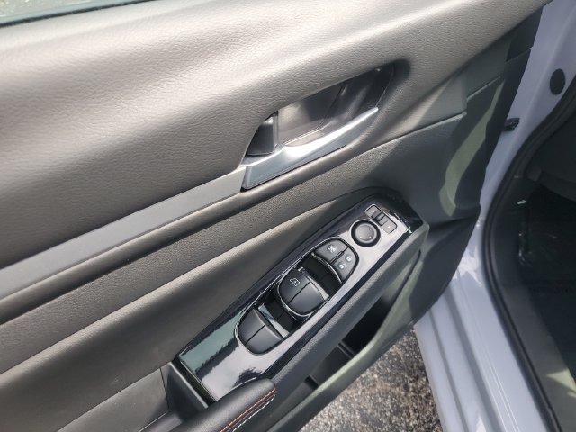 Certified 2025 Nissan Altima 2.5 SR w/ SR Premium Package FWD image 12