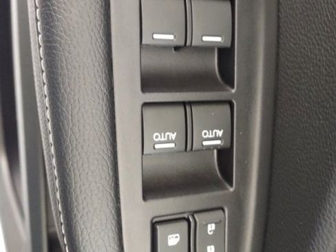 Certified 2024 Honda Ridgeline RTL image 17