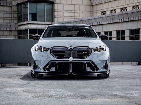 New 2026 BMW M5 w/ Carbon Package AWD/4WD image 10