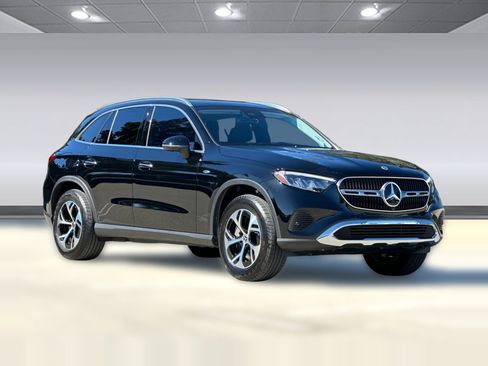 Certified 2025 Mercedes-Benz GLC 350e 4MATIC image 7