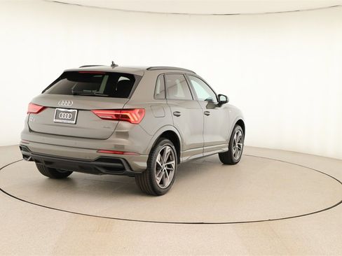 New 2025 Audi Q3 2.0T Premium image 6