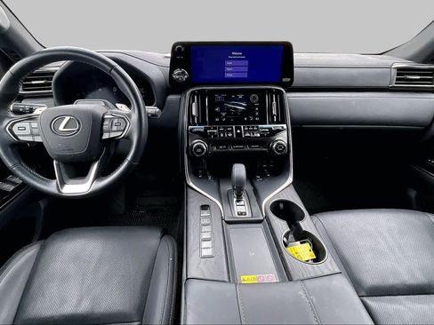 Used 2025 Lexus LX 700h Overtrail AWD/4WD image 16