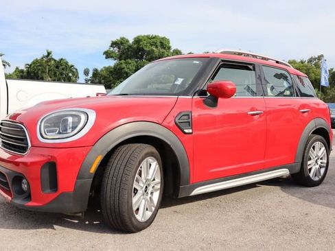 Used 2022 MINI Cooper Countryman image 11