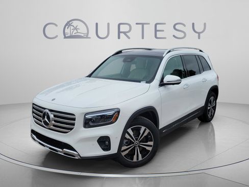 Certified 2026 Mercedes-Benz GLB 250 image 1