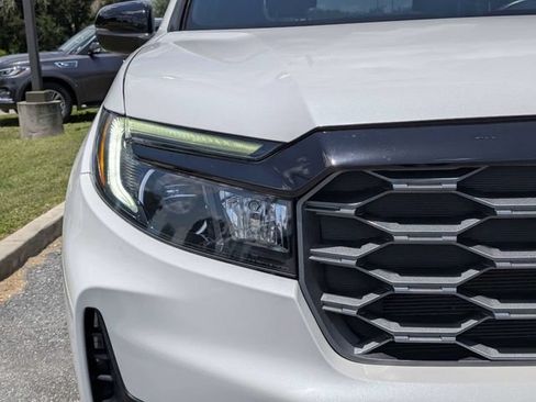 Used 2023 Honda Passport TrailSport image 9